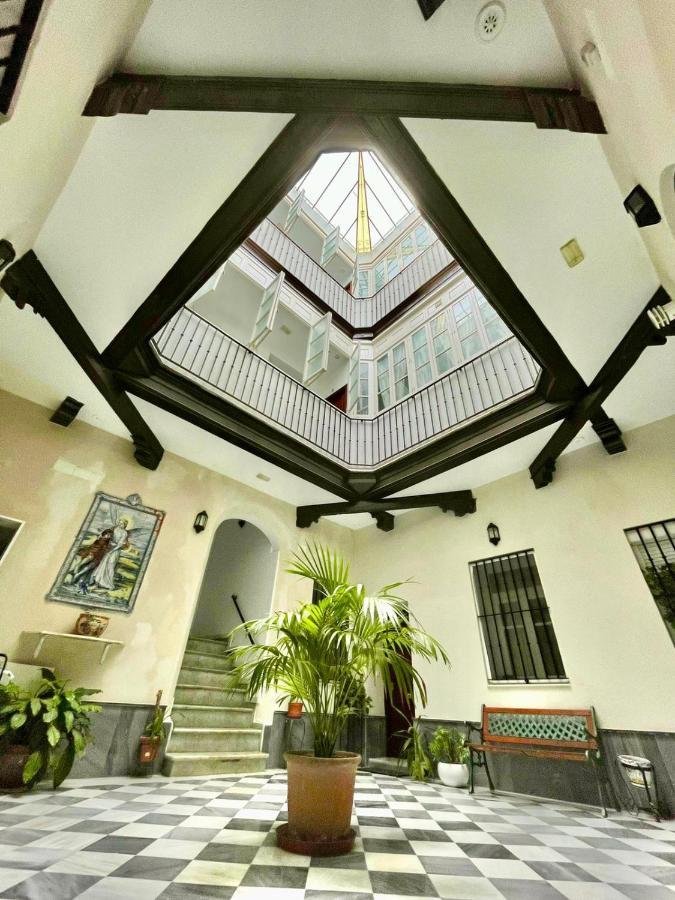 Gatu Villa Gadir, Preferente Mayores De 25 Anos Y Familias Cádiz Buitenkant foto