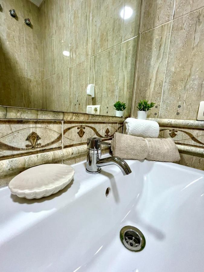 Gatu Villa Gadir, Preferente Mayores De 25 Anos Y Familias Cádiz Buitenkant foto